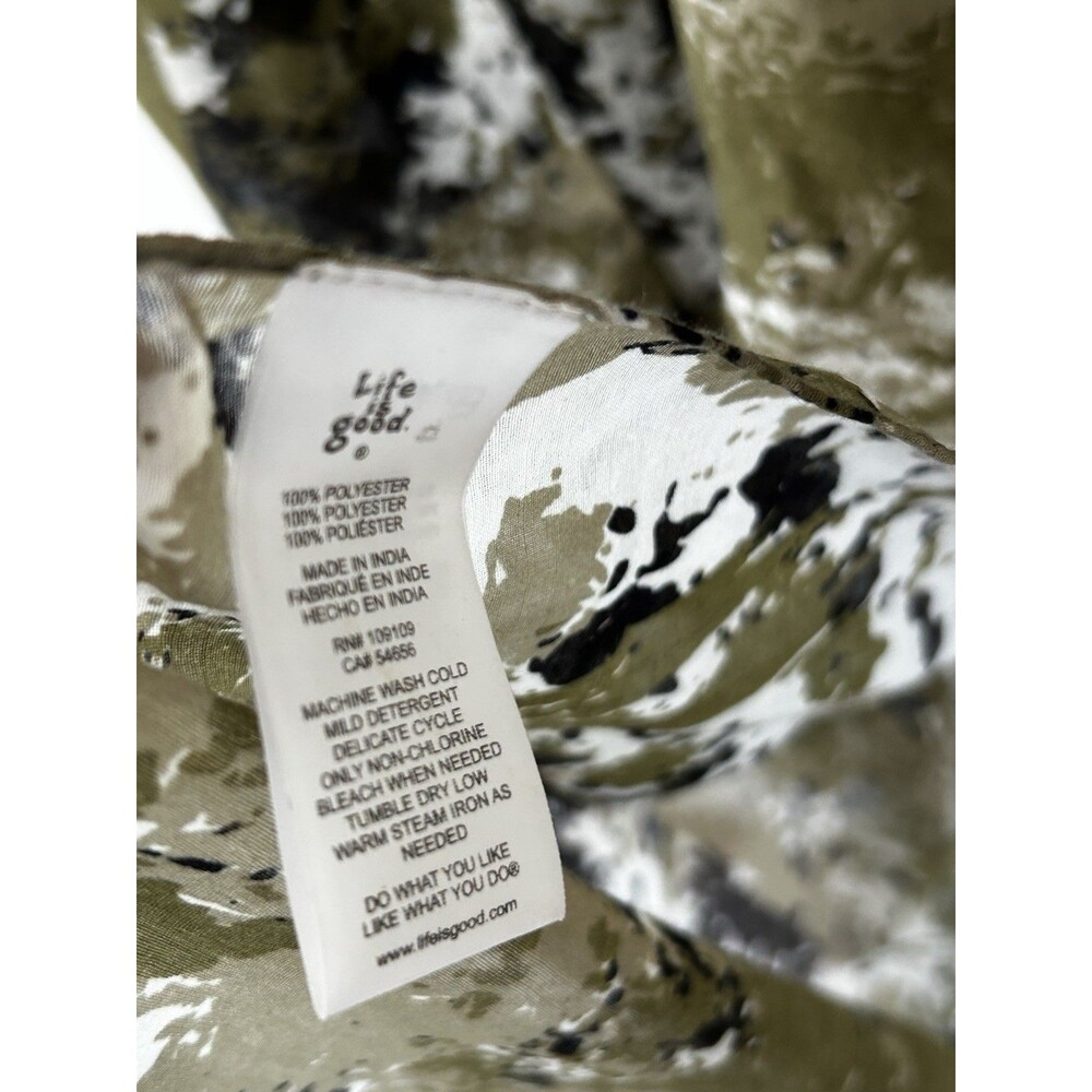 Life is Good Scarf Green Camo Camouflage Print Wrap Polyester Nature Outdoors - Picture 4 of 5